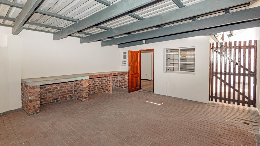 11 Bedroom Property for Sale in Richmond Estate Western Cape